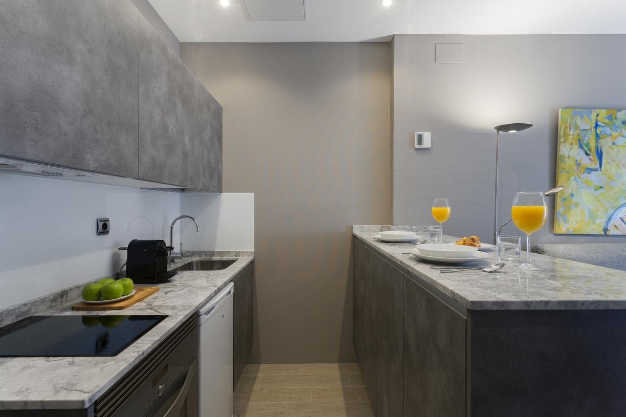 Dobo Rooms Palacio Apartments Madrid Bagian luar foto
