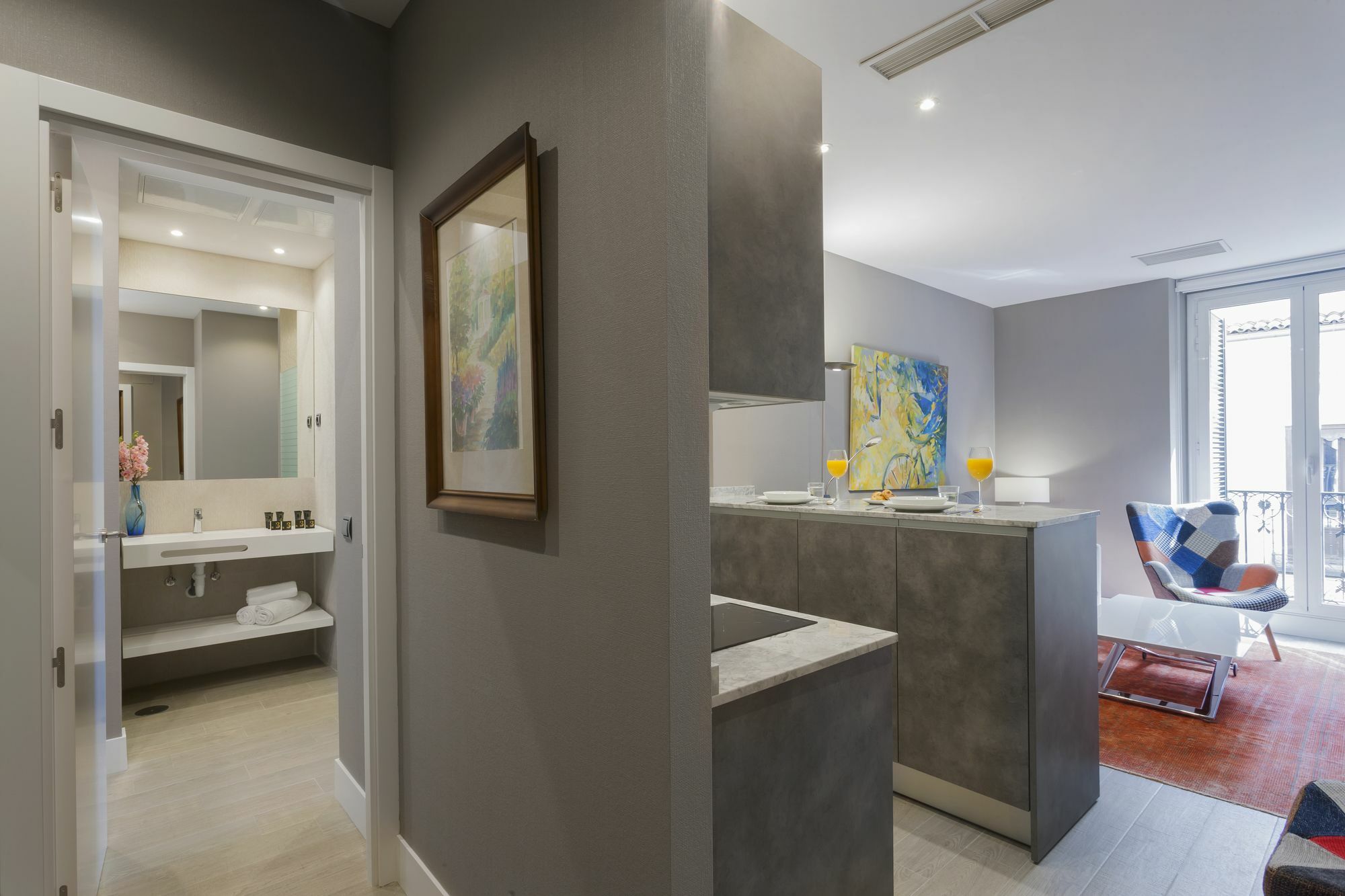 Dobo Rooms Palacio Apartments Madrid Bagian luar foto