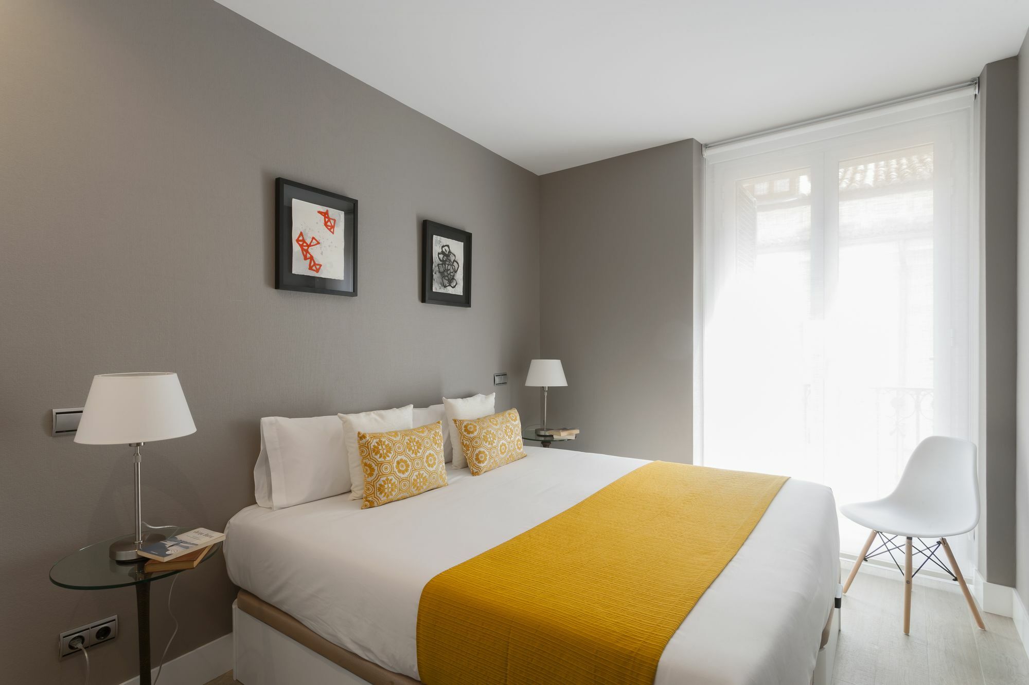 Dobo Rooms Palacio Apartments Madrid Bagian luar foto
